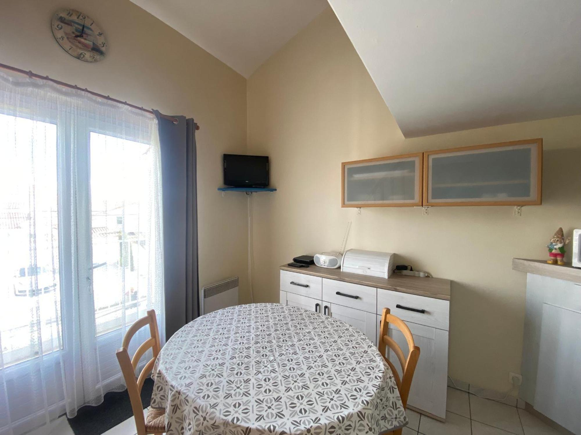 Appartement 1Er Etage Proche Centre-Ville, Plage Et Commerces, Balcon, Parking, Wifi Inclus - Fr-1-22-171 La Tranche-sur-Mer Ngoại thất bức ảnh